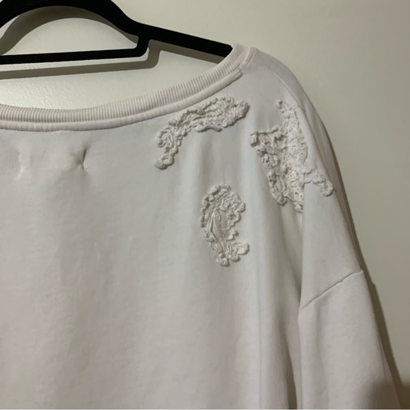 Anthropologie Ivory Crochet Appliqué Pullover Sweatshirt/Top - Picture 15 of 16